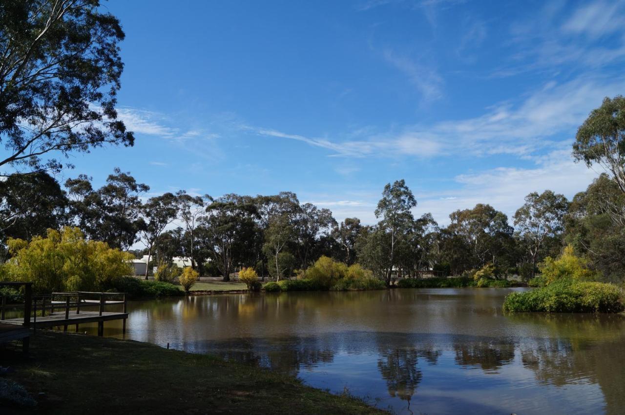 Magdala Motor Lodge & Lakeside Restaurant Stawell Εξωτερικό φωτογραφία